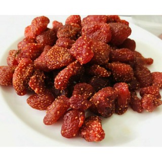 Dâu tây sấy dẻo không đường Đặc sản Đà Lạt