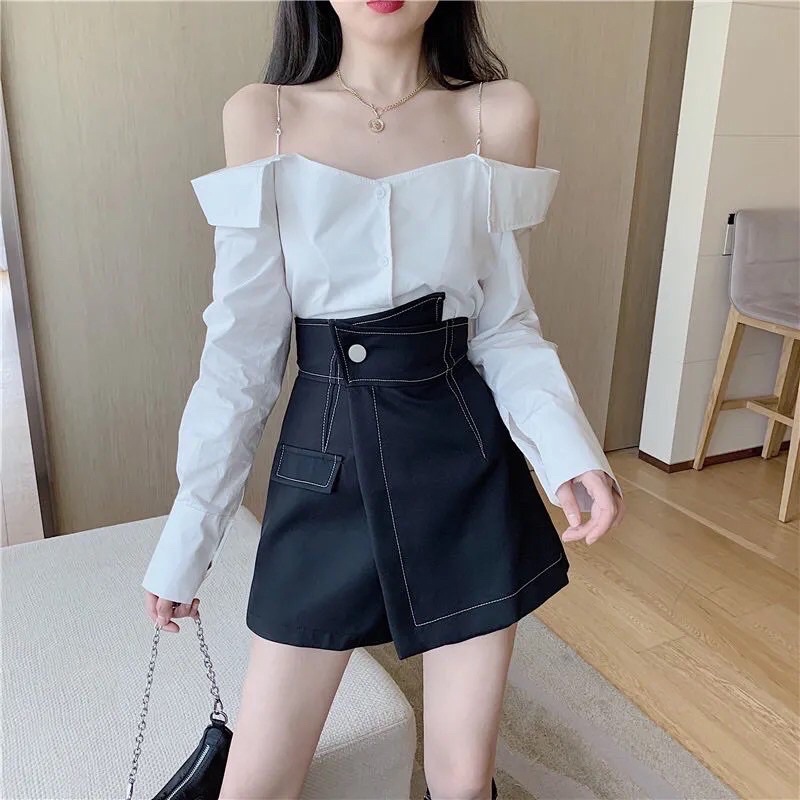 Quần giả váy Cạp Chéo Viền Chỉ Nổi  thiết kế cạp cao, Có quần trong