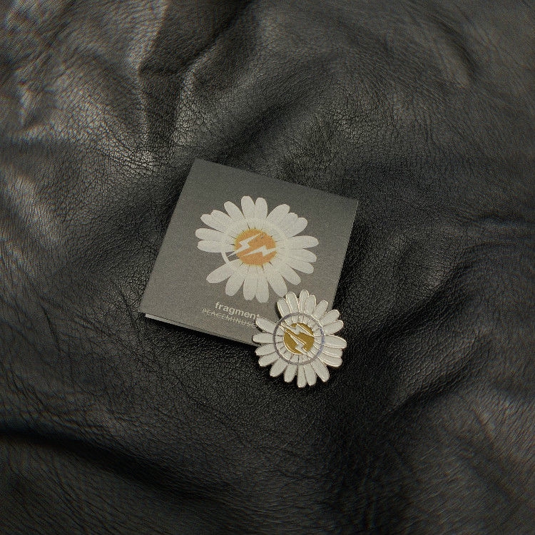 Dây Chuyền Hợp Kim Mặt Hình Hoa Cúc Nhỏ Xinh Xắn