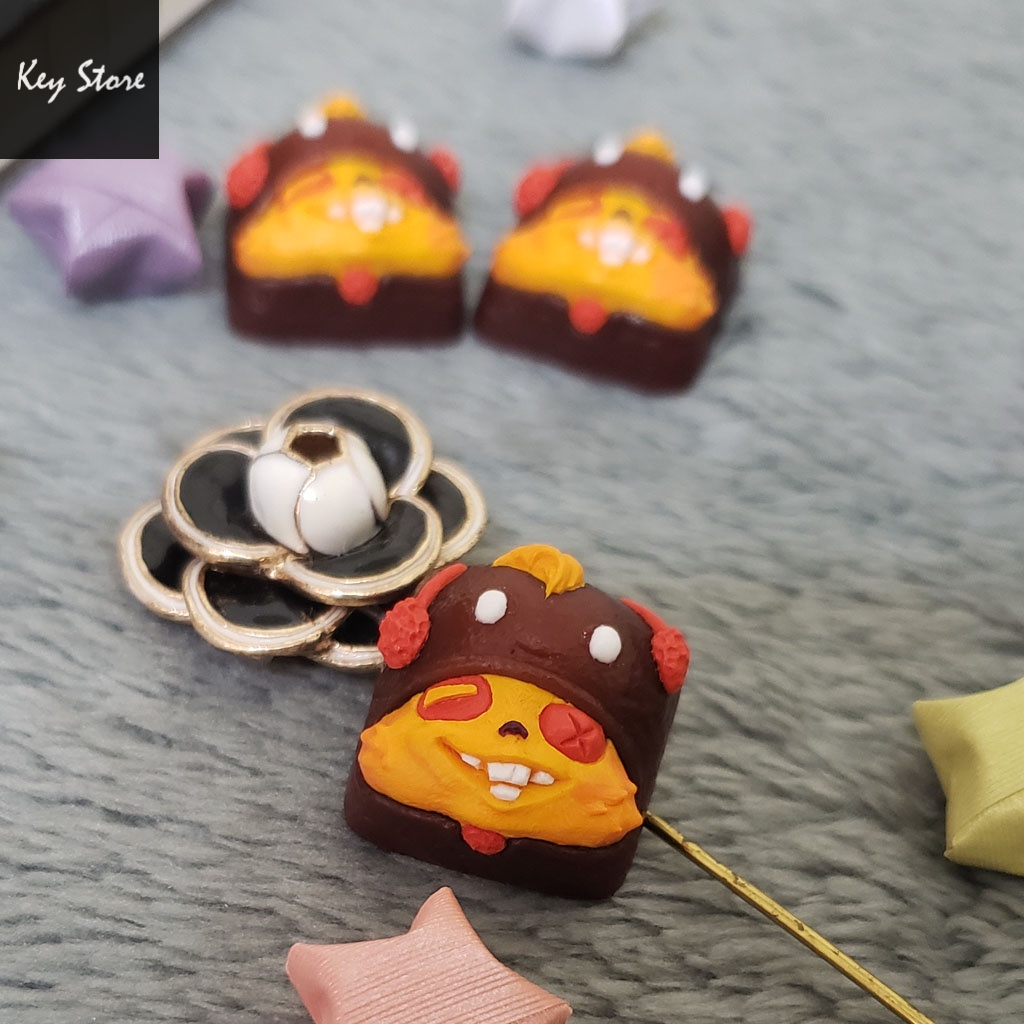 Nút bàn phím cơ artisan keycap teemo màu vàng cam