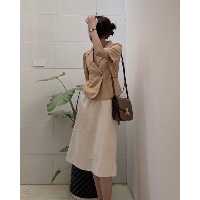 Khoác blazer tay ngắn