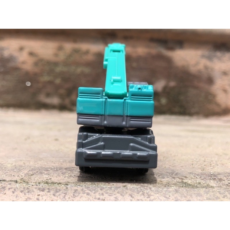 Xe Mô Hình TOMICA  cẩn cẩu xoay 360 độ