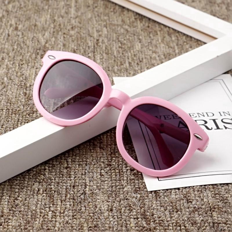 Kính mát chống tia UV kiểu dáng hợp thời trang dành cho các bé
