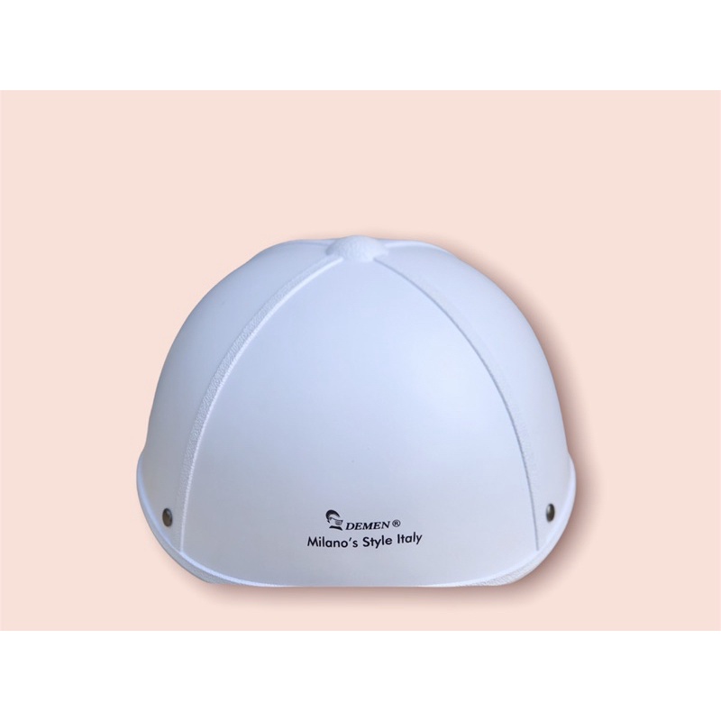 Nón kết lưỡi trai gắn ốc titan gr5