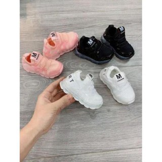 Giầy thể thao bé trai/bé gái