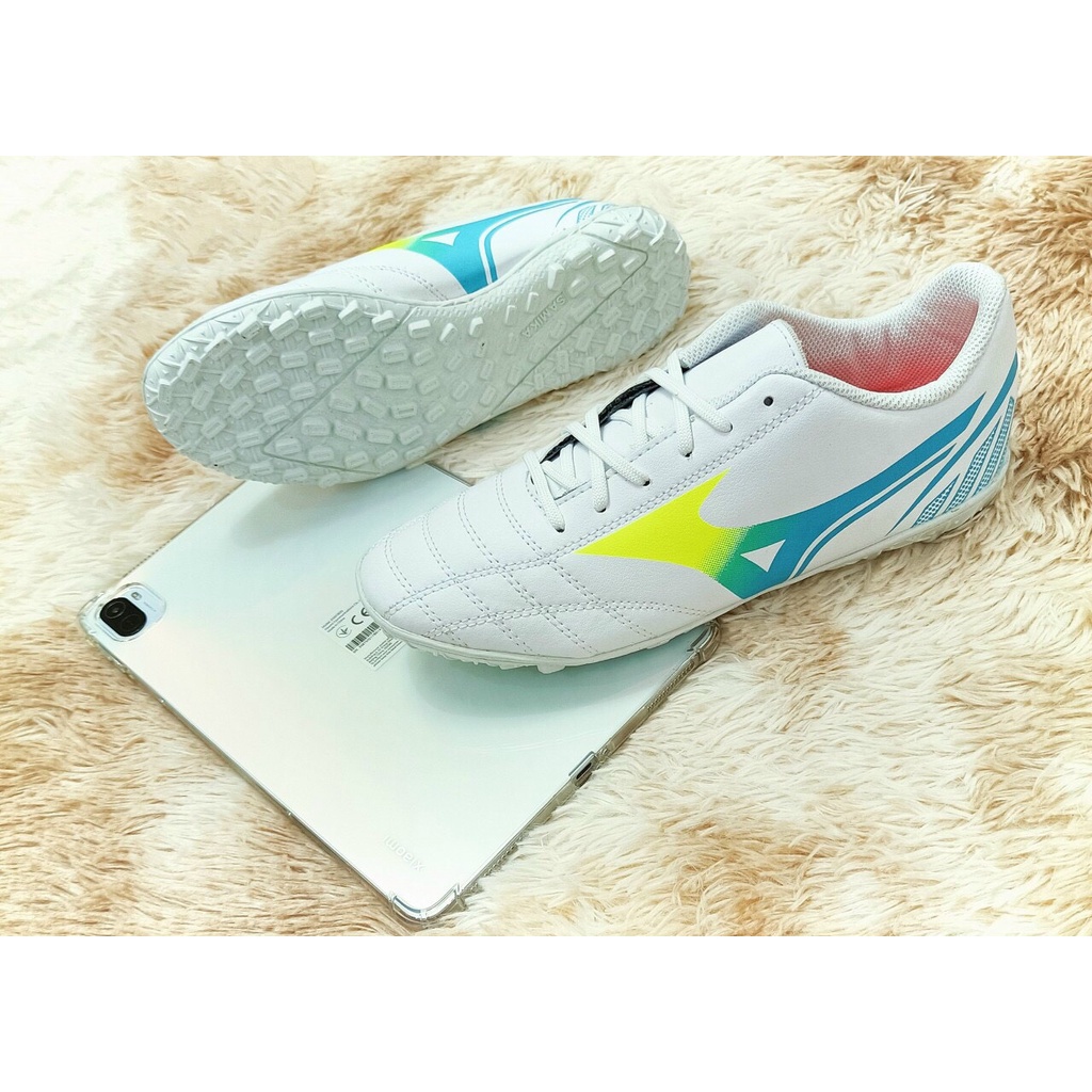 Giày đá bóng sân cỏ nhân tạo Mizuno đế dẻo khâu Tặng tất dệt kim dày xịn