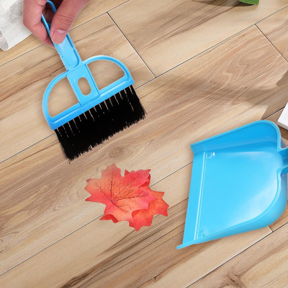 Bộ chổi và ki nhỏ quét bụi dọn dẹp bàn phím bằng nhựa