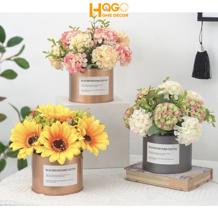Lọ hoa bằng nhôm nhẹ cắm sẵn hoa hướng dương, hoa phăng lụa,hoa tú cầu cao 20cm trang trí, decor đẹp