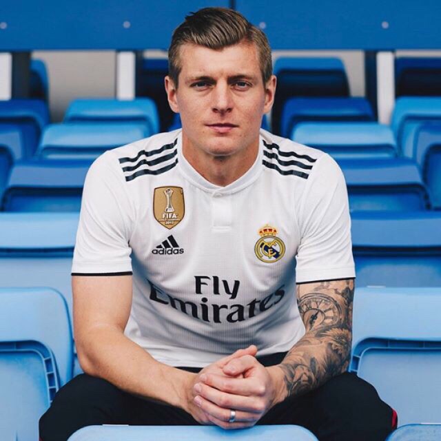 Bộ quần áo bóng đá Real Madrid 2018-2019