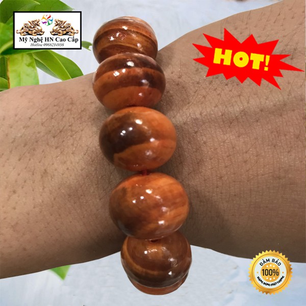 SALE - Vòng đeo tay gỗ phong thủy phát sáng loại 15 li ( gỗ huyết long)