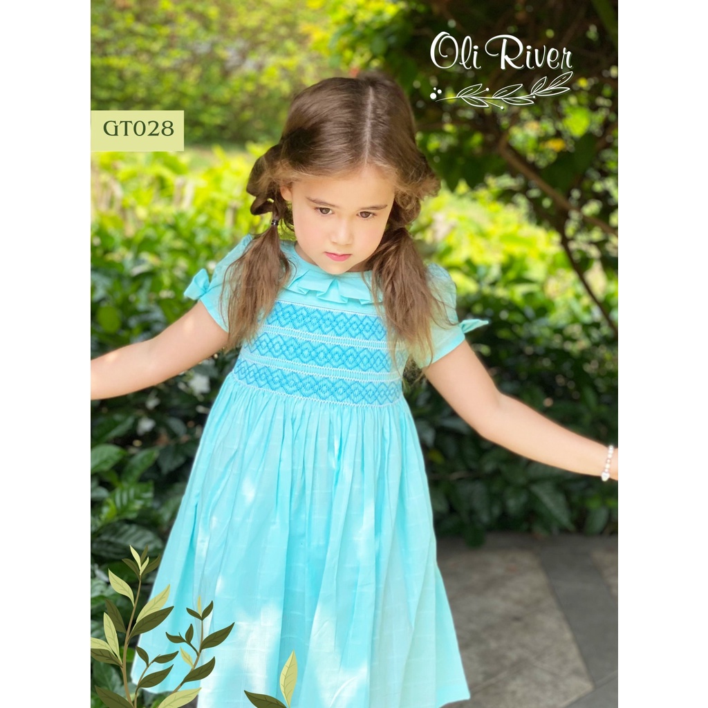 Đầm smock oli river