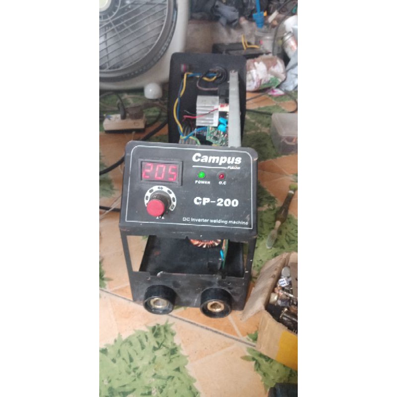 Máy hàn que điện tử hãng Campus 200a chuyên 3.2mm