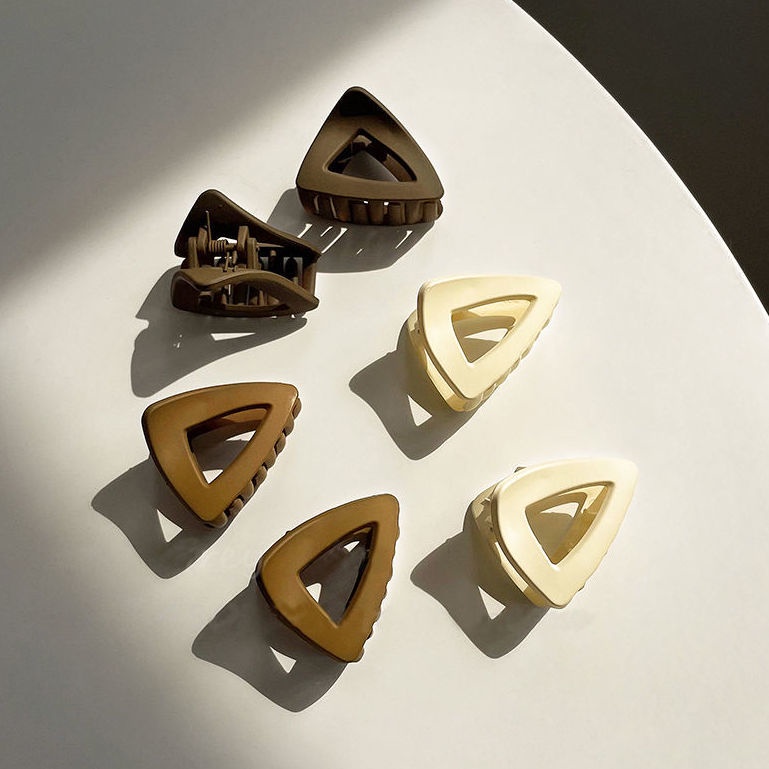 Kẹp Tóc Hình Tam Giác 2022 Kiểu Mới Cho Nữ