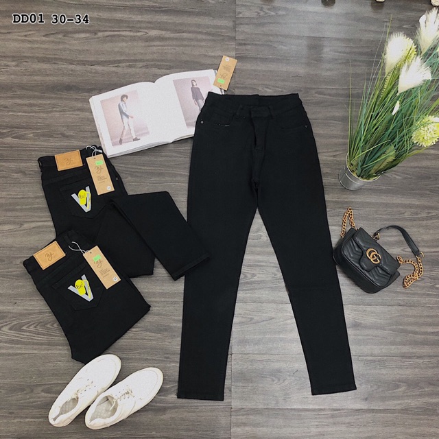 Quần jean đen DD01 trơn (30-42)