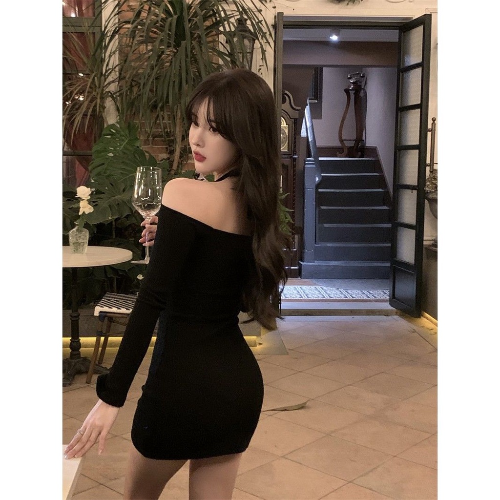 Đầm Dệt Kim Cổ Yếm Không Tay Hở Lưng Phong Cách Mới 2022 Gợi Cảm Cho Nữ