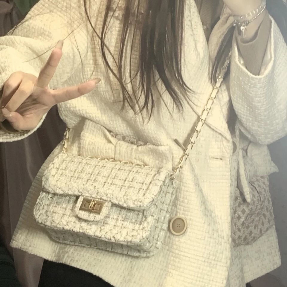 Túi Đeo Chéo Vải Len Phối Dây Xích Thời Trang Mùa Xuân Sang Trọng Dành Cho Nữ 2022