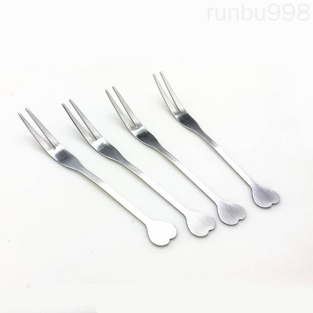 Nĩa Ăn Tráng Miệng Hình Trái Tim Chất Liệu Thép Không Gỉ Mã Số 998