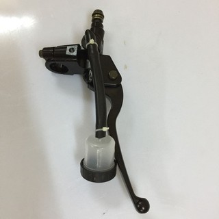 Tay dầu âm lên thắng dĩa drem