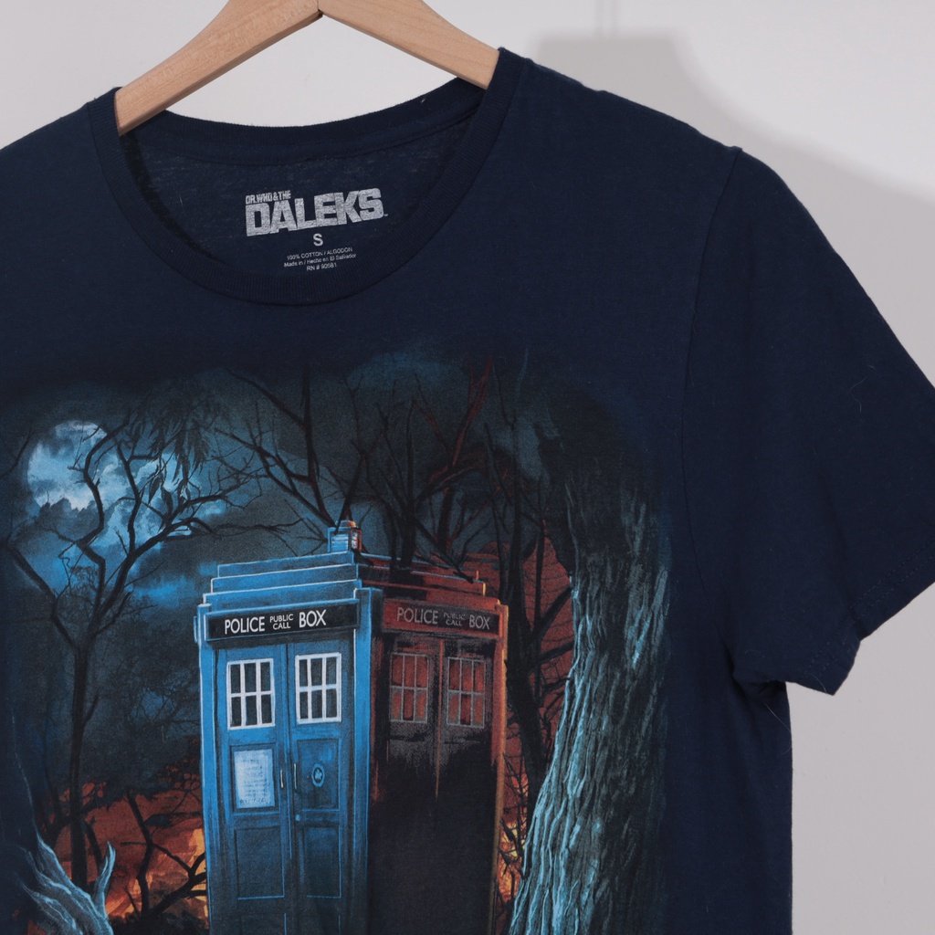 Áo thun hiệu- secondhand  -  - casual, vintage, công sở