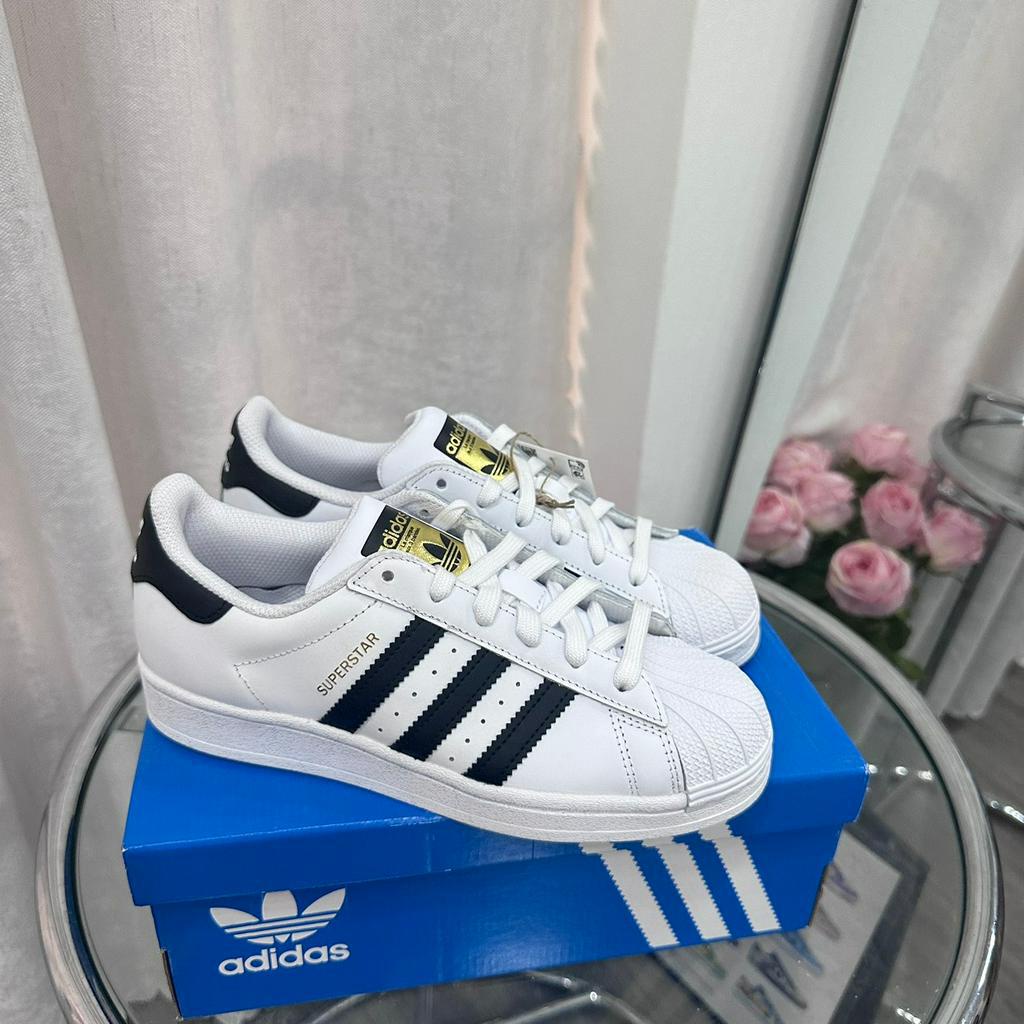 Giày Adidas Superstar Nữ