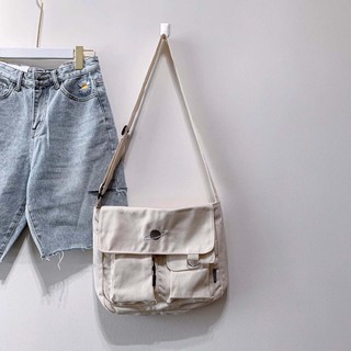 Quần shorts bò lửng hoa cúc