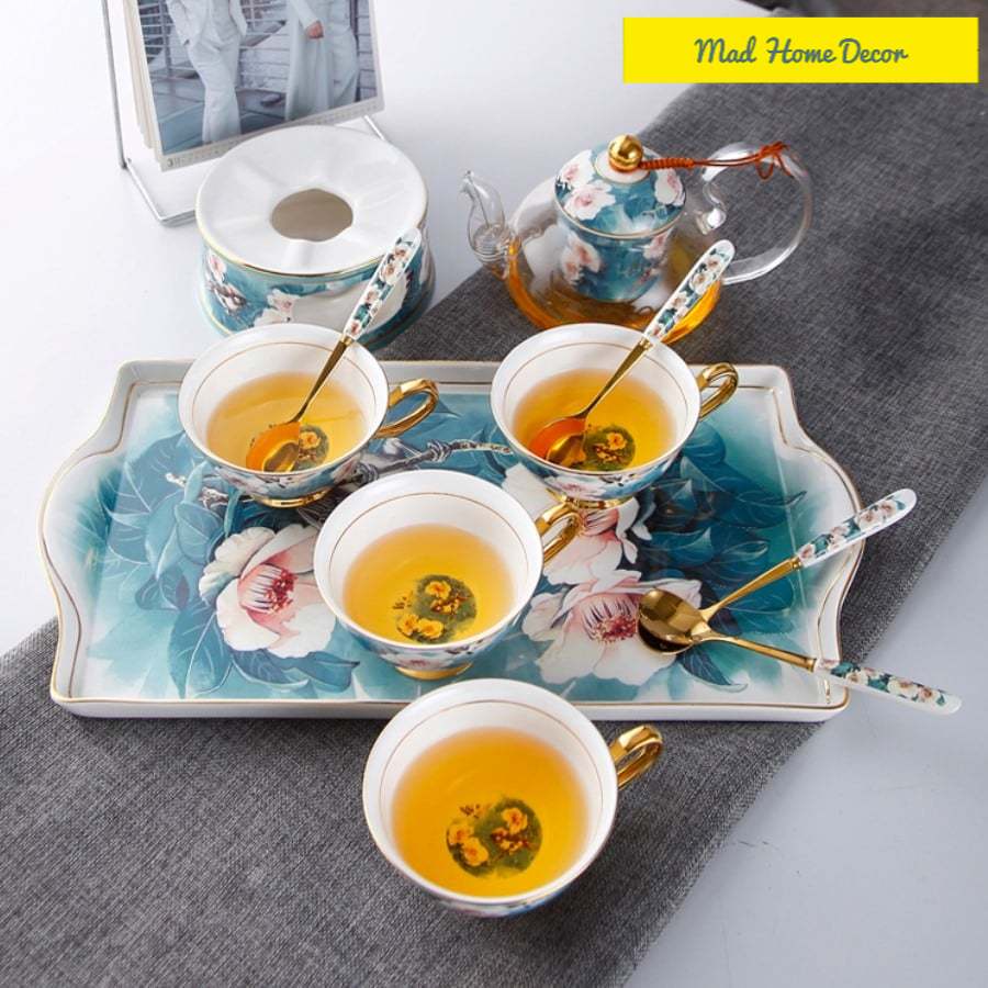 Bộ ấm trà hoa đỗ quyên trong gió chất liệu sứ xương bone china thuộc hàng cao cấp - Họa tiết vẽ tay sang trọng