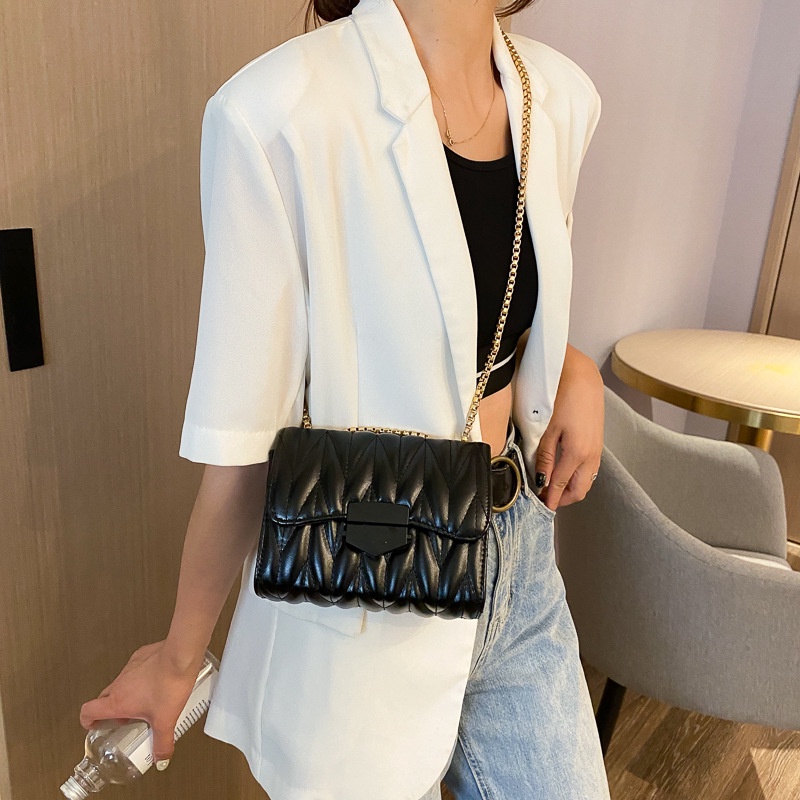 IELGY Fashion Chain Crossbody Shoulder Bag Versatile Ladies