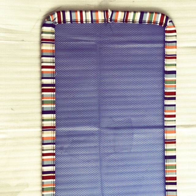 Giường lưới điều hoà Rainbow 1mx60cm Vuông tròn 8