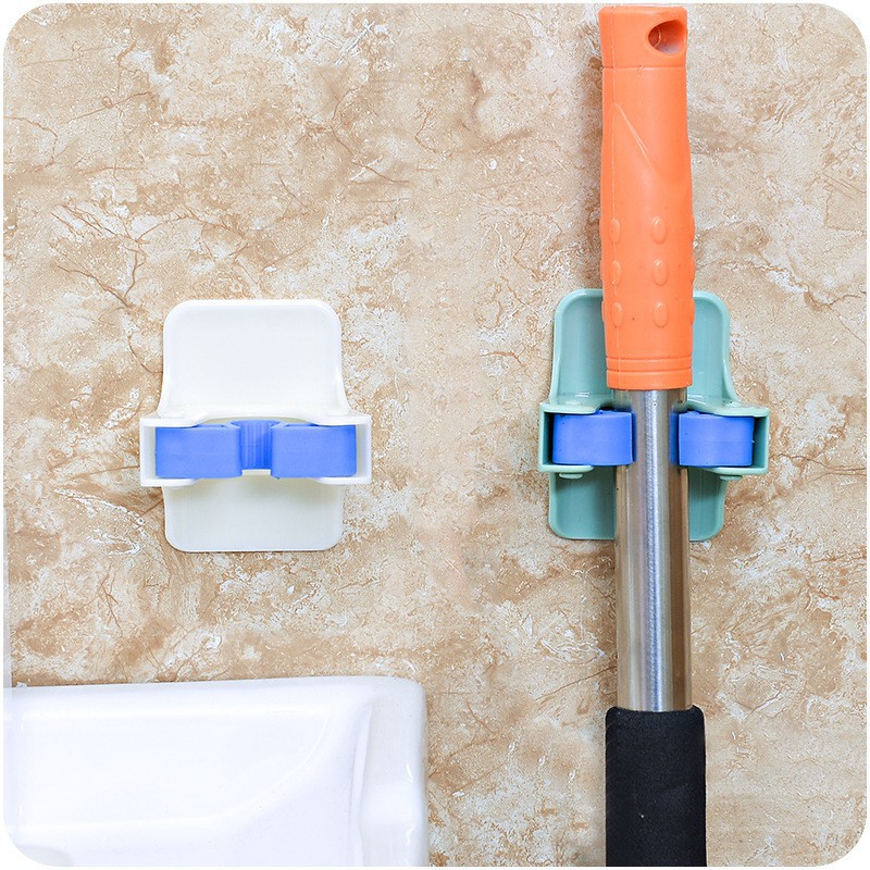 Giá đỡ cây lau nhà Walfos thiết kế đính tường tiết kiệm không gian
