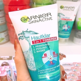 Sữa rửa mặt GARNIER 3 in 1