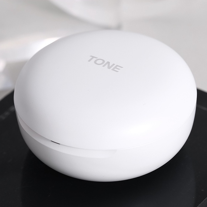 Tai nghe Bluetooth TWS Nhét tai LG TONE-FP5 Chống nước IPX4 Chính hãng BH 12 tháng - Pin 22 giờ có hộp sạc