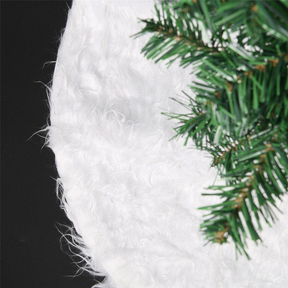 Chân Váy Trắng Dùng Trang Trí Cây Thông Giáng Sinh Năm Mới