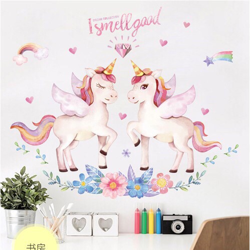 decal dán tường chất lượng mẫu ngựa mới