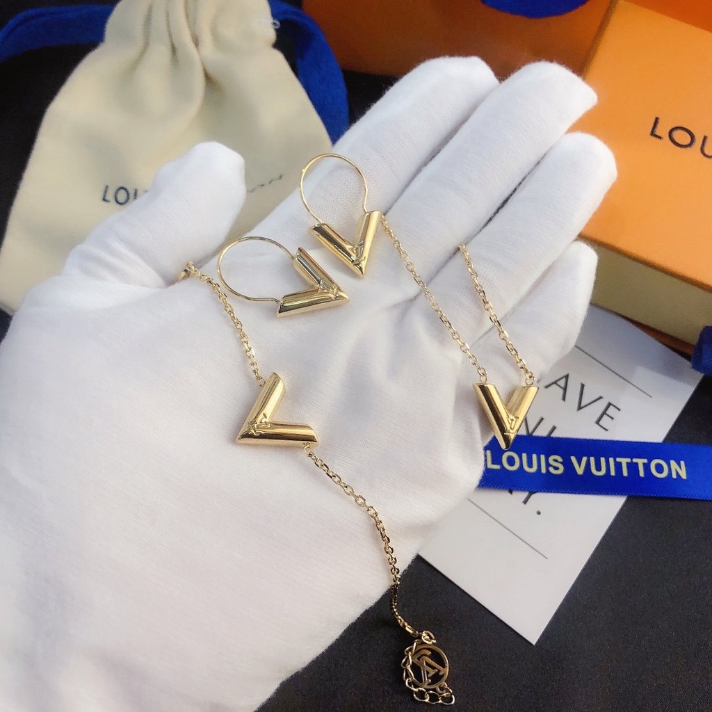 LOUIS VUITTON Khuyên Tai Tròn Bằng Thép Titan In Logo LV Thời Trang