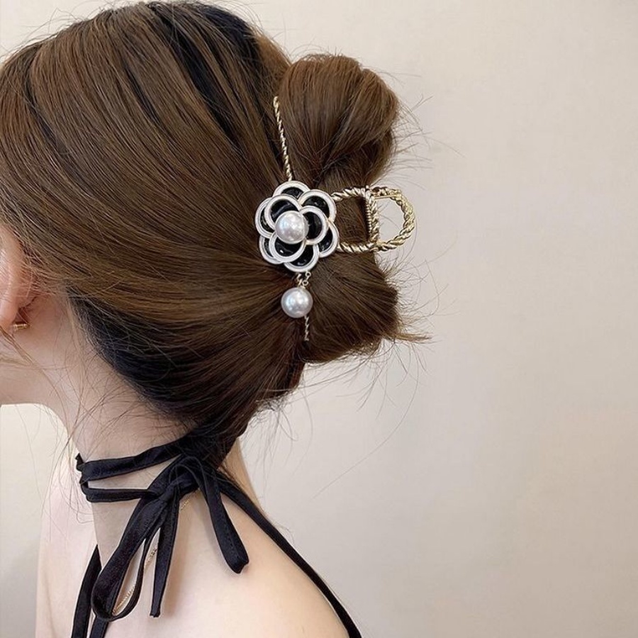 Kẹp Tóc Hoa Đính Ngọc Trai Thanh Lịch Cho Nữ