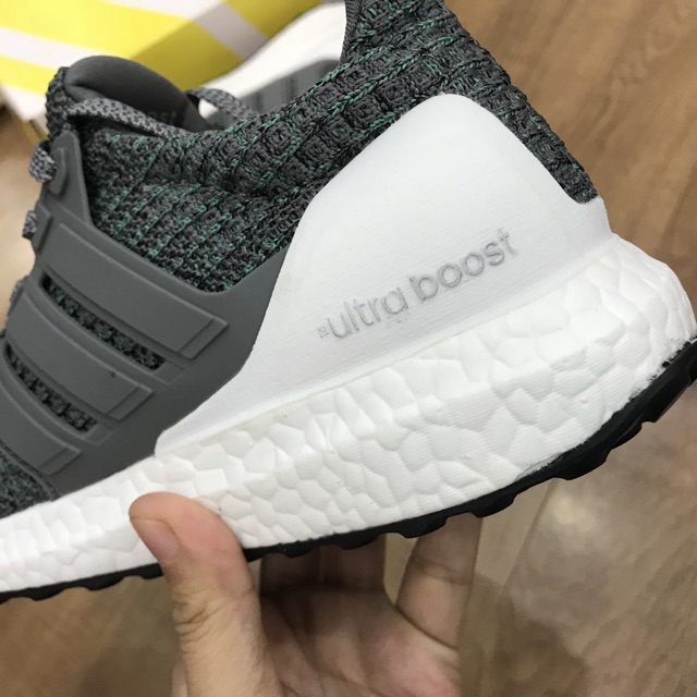 Giầy Ultra boost 4.0 màu xanh rêu chất đẹp