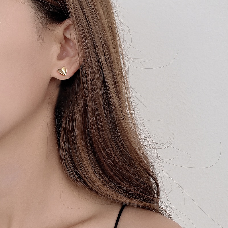 Đôi khuyên tai mạ bạc hình trái tim thiết kế đáng yêu dành cho nữ