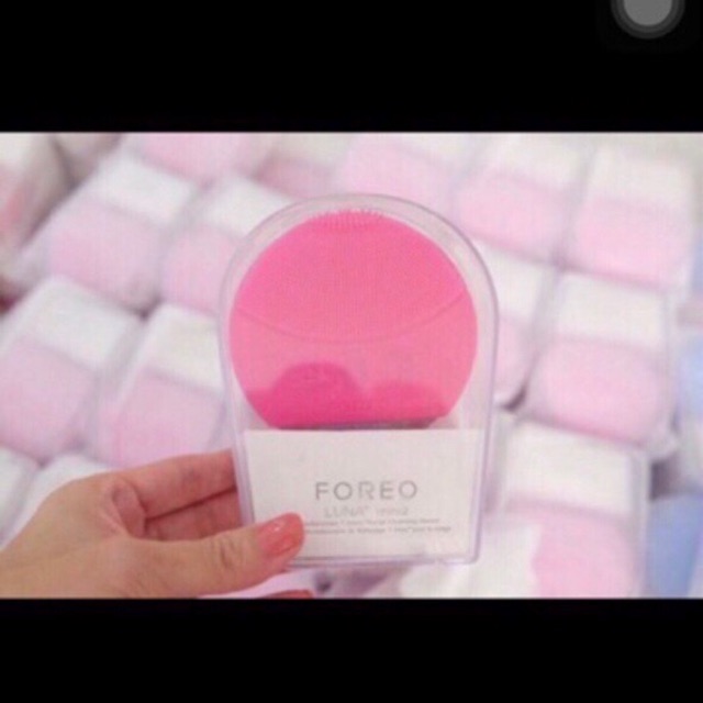 MÁY RỬA MẶT FOREO LUNA