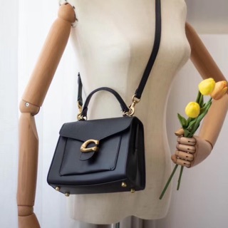 Túi Coach tabby top handle