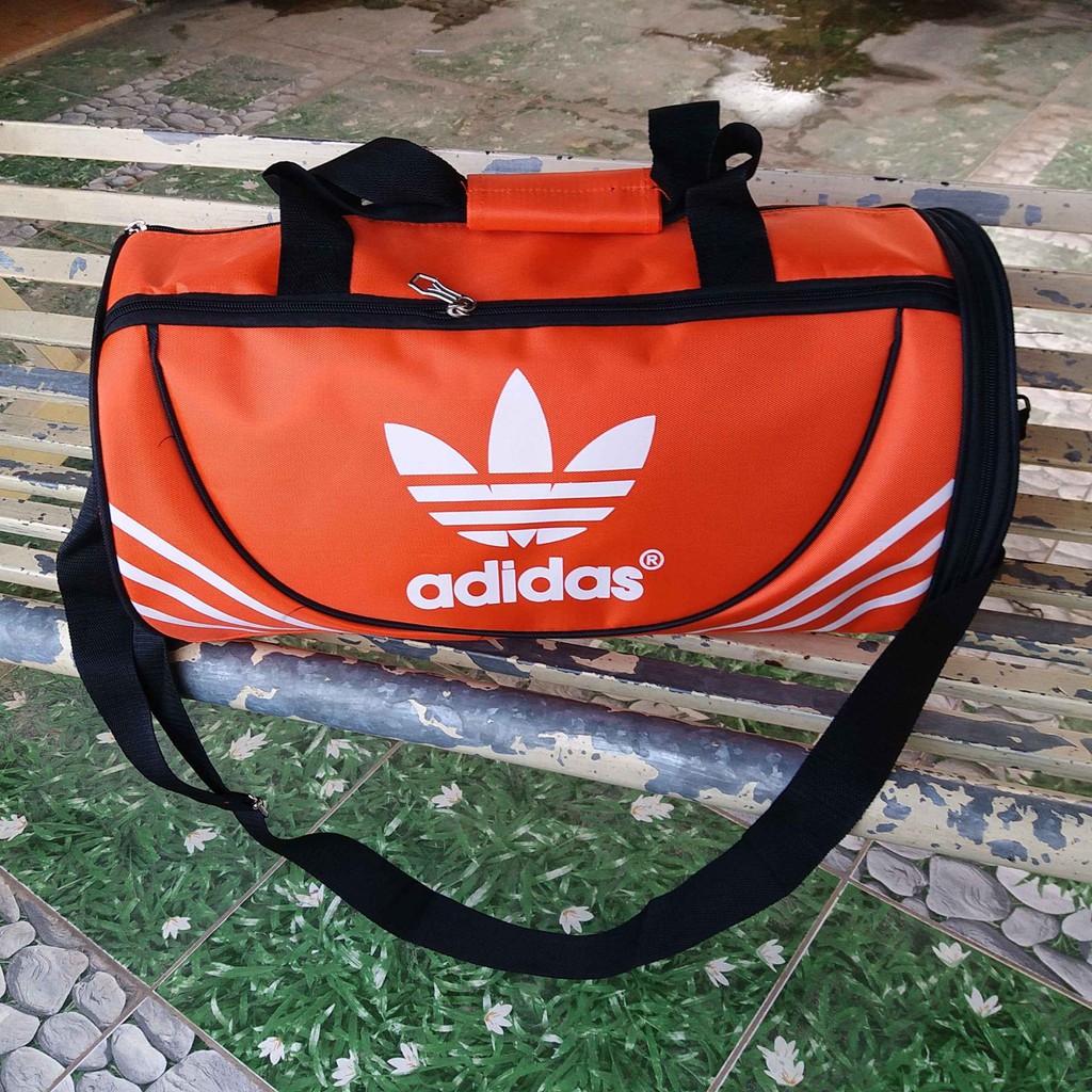 túi đeo chéo thể thao adidas