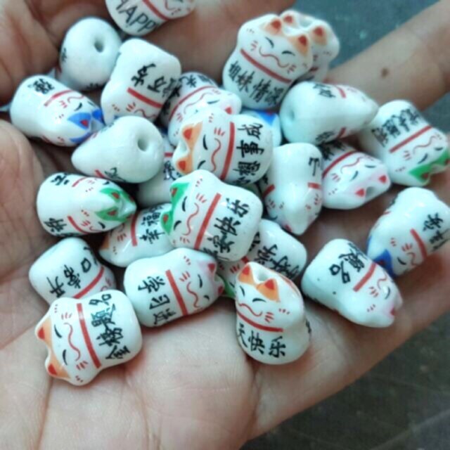 1 Mèo thần tài sứ để làm vòng tay, vòng chân handmade