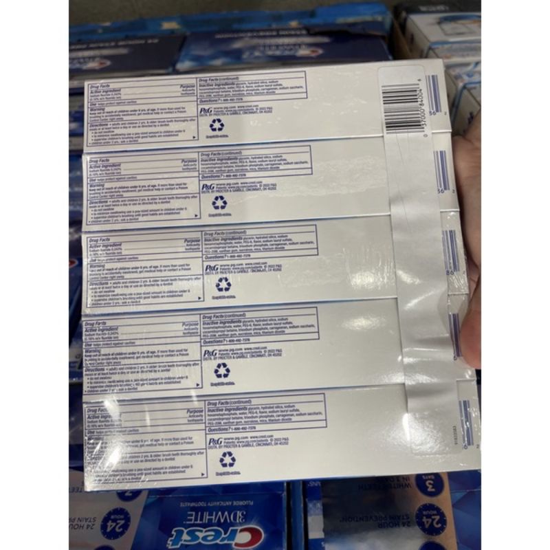 Kem đánh răng Crest 3D White Advanced Triple Whitening 147g 🇺🇸