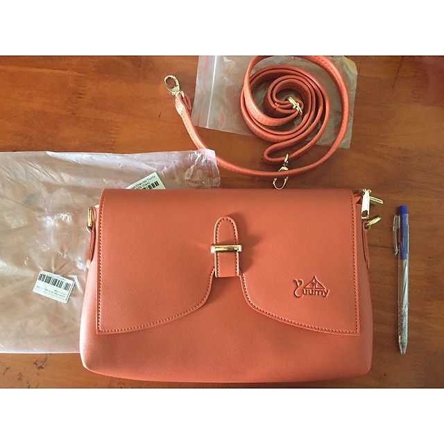 Túi Đeo Chéo Nữ Yuumy YN7 (24 x 4 x 15 cm ) - Màu hồng phấn, màu nhạt hơn hình đăng quảng cáo.
