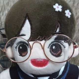 kính 8cm cho doll