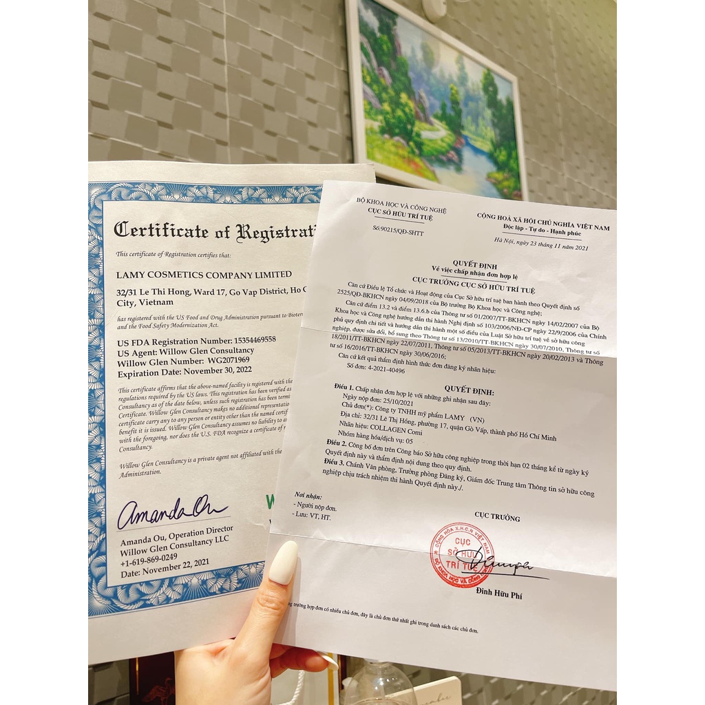 Collagen Comi Hút Nám Trắng Da ]