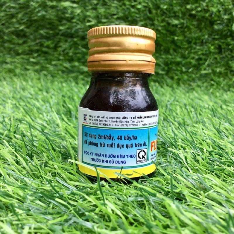 Thuốc dẫn dụ diệt ruồi đục quả Flykill 95EC