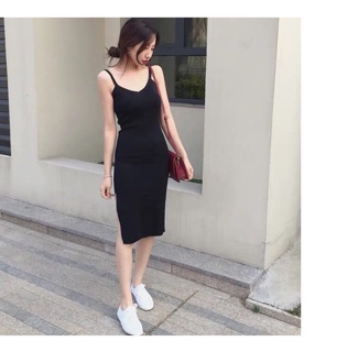 Đầm gân 2 dây xẻ tà