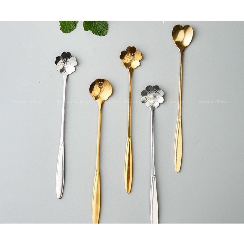 Muỗng inox cán dài hình hoa anh đào uống cafe ngũ cốc phong cách Hàn Quốc, thìa cafe cán dài