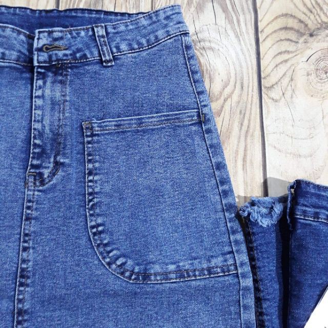 Chân váy bò xẻ trước dáng chữ A, có ảnh thật | BigBuy360 - bigbuy360.vn