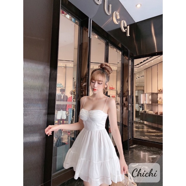 Váy đầm cúp ngực 2 dây sang chảnh